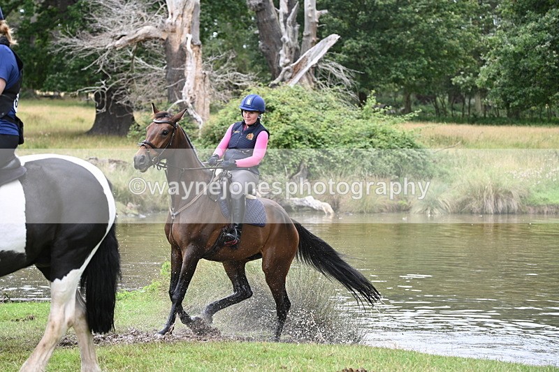 WJ7_3715 - Time at Water 12:15 to 12:50