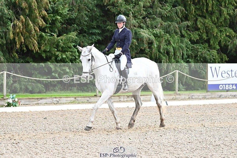 231019-144118-04574 - 126-DERRYS.LADY.LOU-Debbie.Townsend-DR