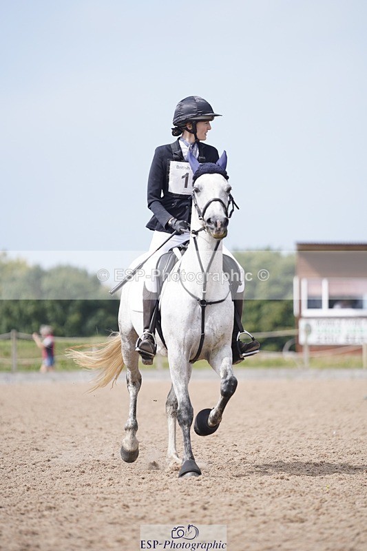 240831A-115846-01376 - 019-Alex.Mobbs-SALLY.NOGGIN.LADY