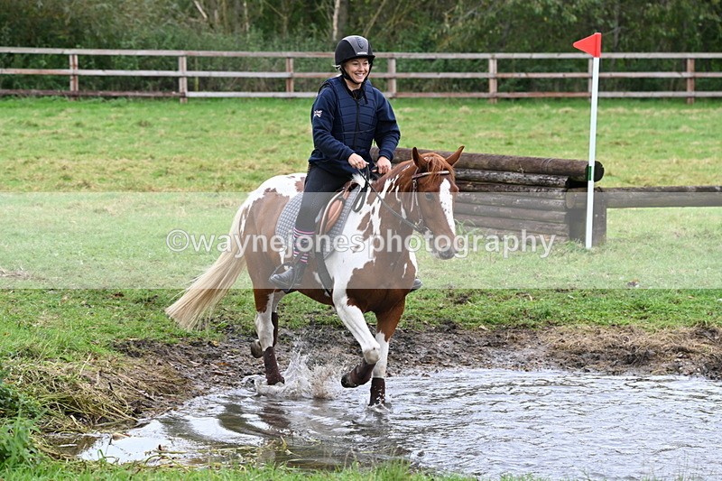 WJ6_6517 - Time at Photographer 12:41 to 13:05