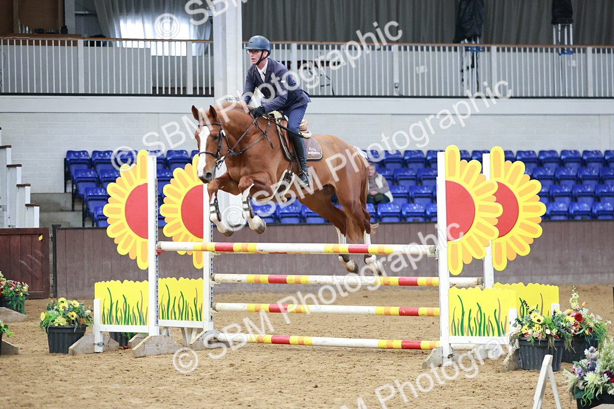 SBM_000553 - Class 4 - Senior Newcomers - 1.10m