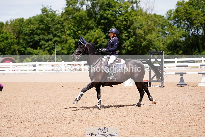 240629A-123334-05375 - Cls 18 Newcomers and 1m Open