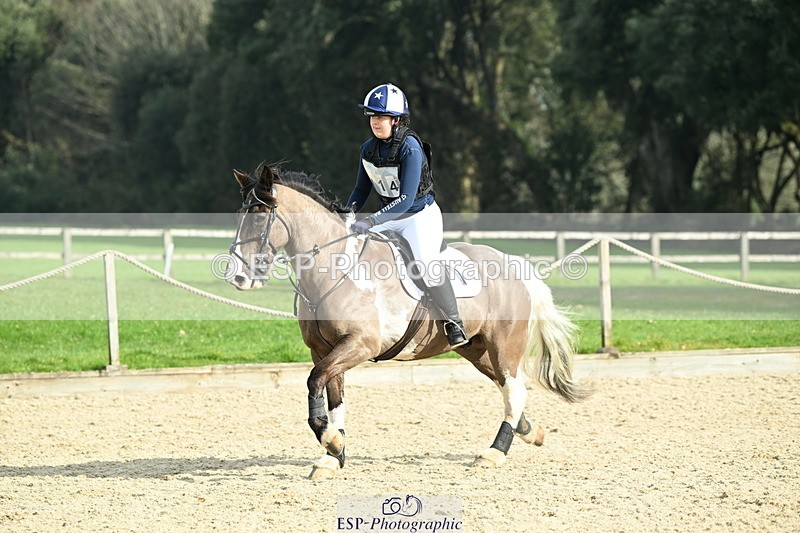 250309A-100212-00323 - Cls 01 70cm 09-50 to 10.30