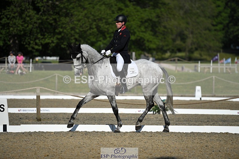 230525-090522-01534 - 302-EN_TARO_DES_VERNIER-Oliver_Townend-WEDTrotUp+DR