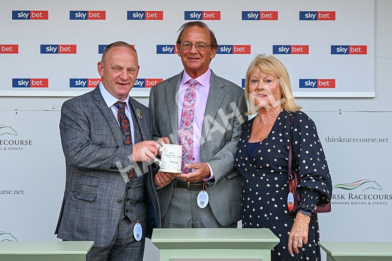 020526-Race 1-Arapaho Gold-9054 - Race 1 1.35pm Steve Poskitt's 60th Birthday Restricted Maiden Stakes