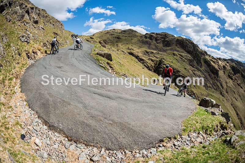 143207 - Hardknott Hairpin 14.00 - 15.00