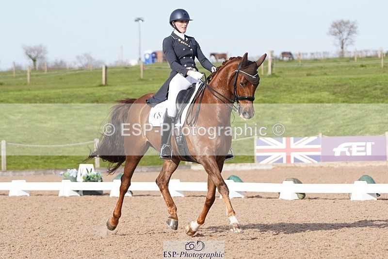 250404-170148-07857 - 141-Tyla.Schou-Dennis.DeNiro