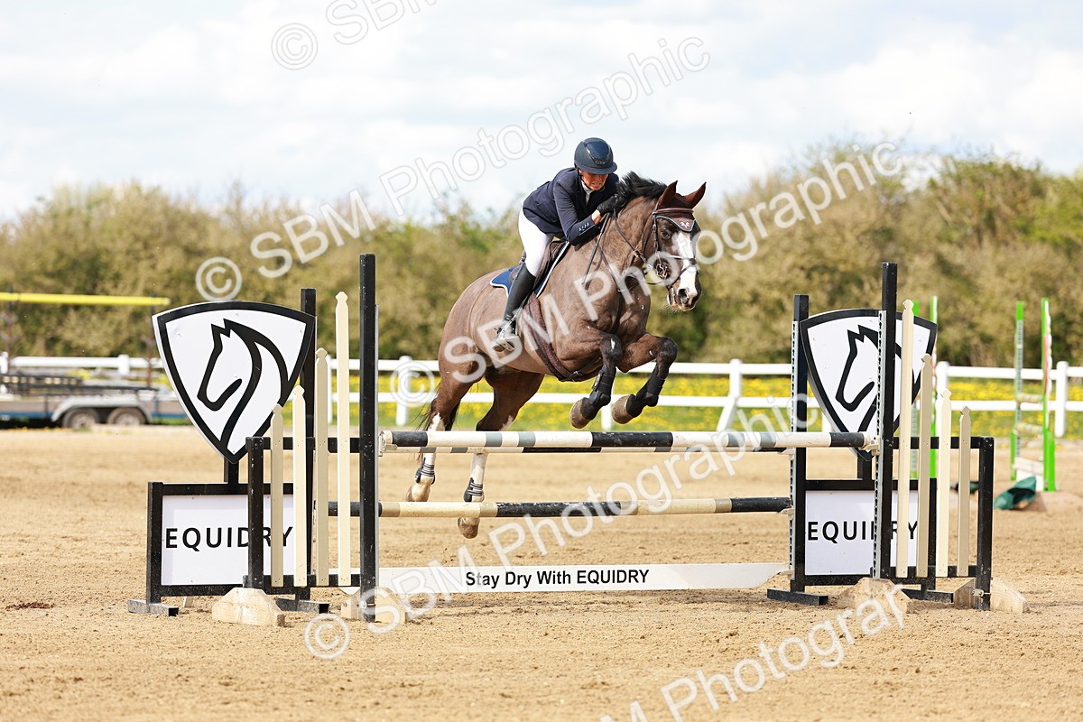 SBM_002150 - Class 4 - Senior Newcomers - 1.10m