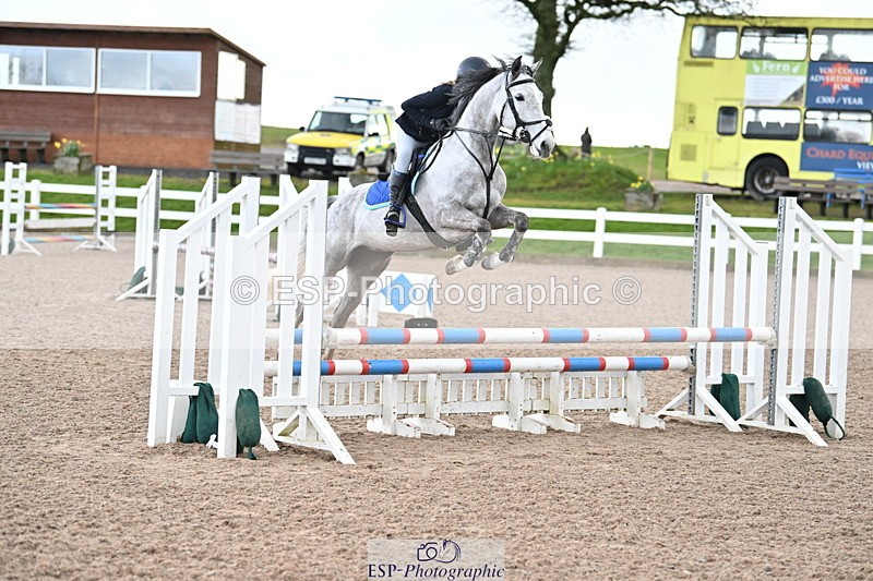 240310A-092712-01561 - Cls 1 Pony Intro 70cm