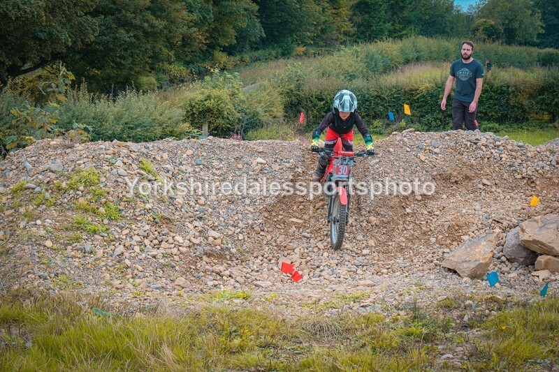 DSCF0568 - Ripon MC Trial 27/09- kids