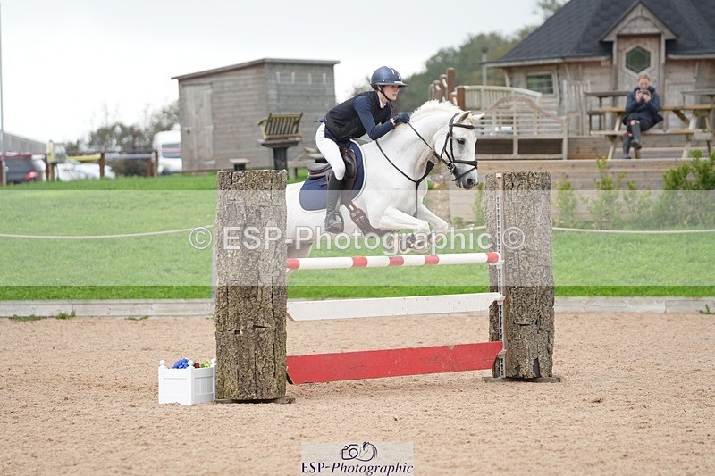 250920-124744-01298 - Cls 13+14 Junior 1.15m and 1.20m
