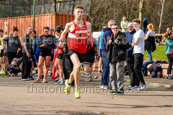 Livirelays25-915319 - Male Set Three