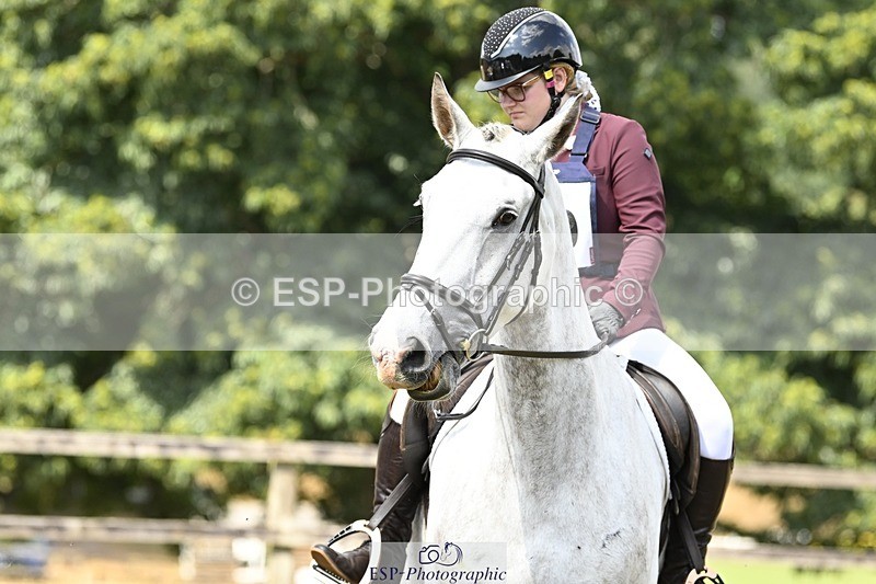 250822A-121138-22610 - DR 11.00 to 12.00