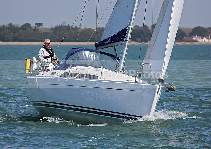 130505 LIGHT TOUCH GBR2015L HANSE 320 WT7A8535 - Sailboats - monohull