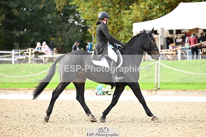 251023A-111747-01688 - B-136-Sophie.Jackson