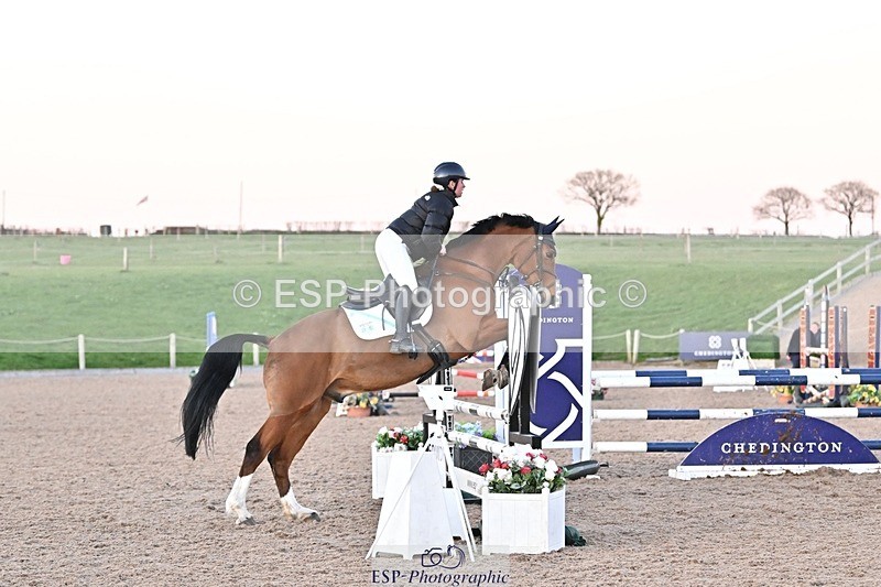 250401-194007-01089 - 100cm Cl;asses