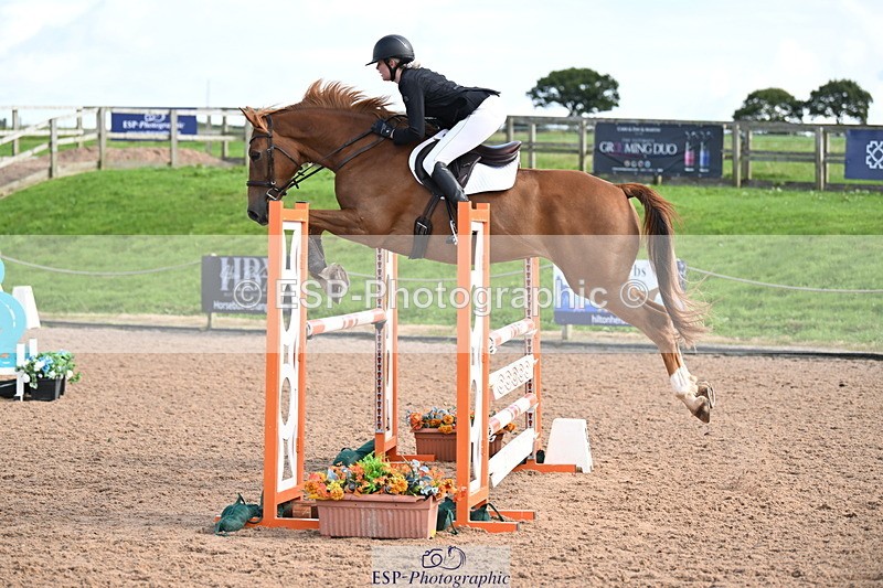 240912A-112657-00572 - Cls 2 Snr Newcomers