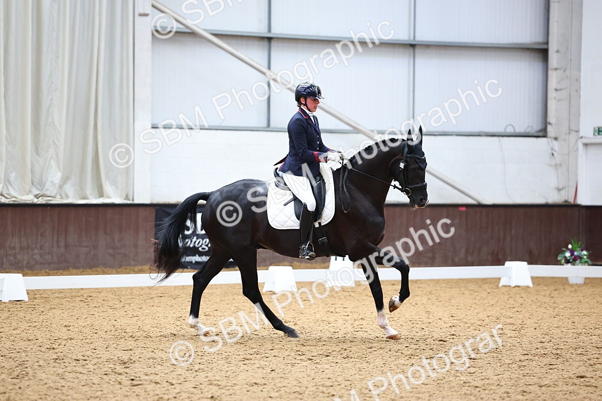 SBM_006406 - Class 5 - novice 6 - 12.04-13.07