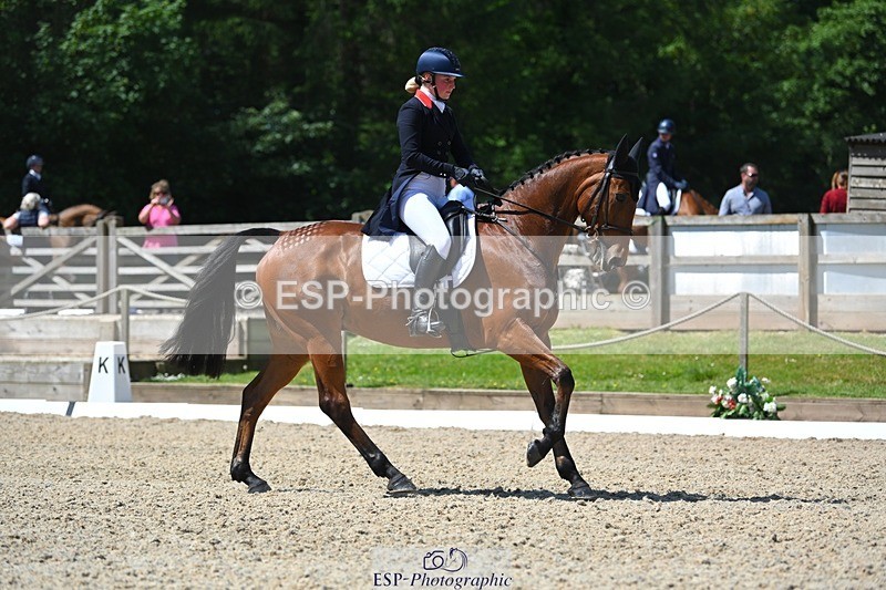 230526-115010-05855 - 471-MASTER_SMART-Tara_Dixon-DR