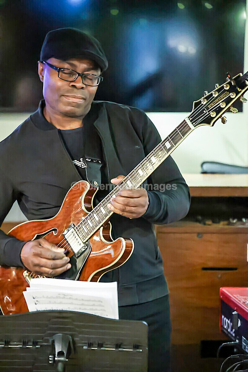 Derek Nash Dec 2025-7 - Derek Nash and Jonny Henderson Trio