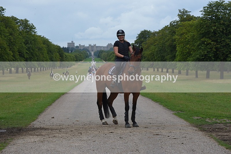 TT3_9548 - Time at Crossing 11:28 to 13:16