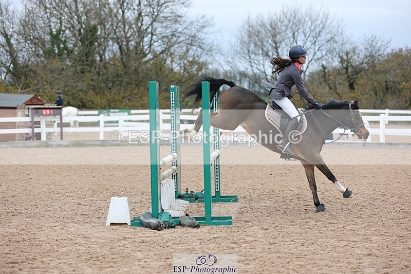 241116X-103252-00911 - Cls 08 Pony Winter Nov Champs