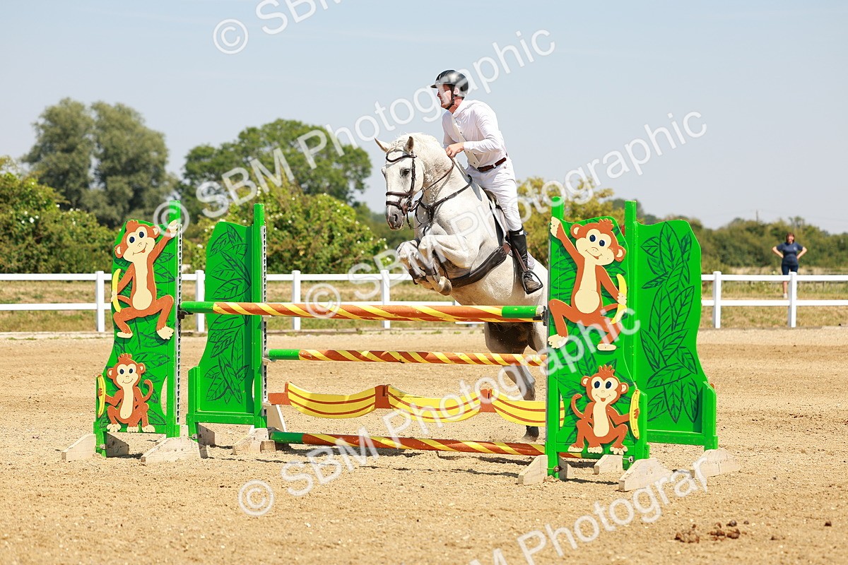 SBM_001952 - Class 5 - Senior Foxhunter - 1.20m
