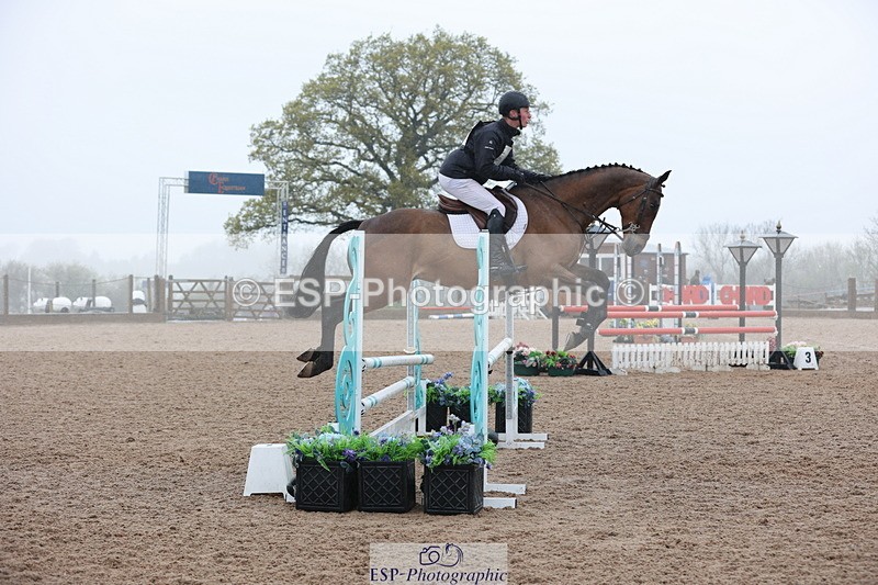 250418-111651-01603 - 068-Oliver.Thompson-GBC.MOONFLY