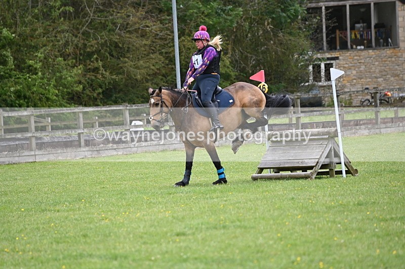 WJ6_3918 - Class 6 80cm