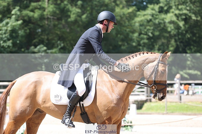 230526-115826-06140 - 157-GODSEND_DU_GIVRE-Henry_Dove-WEDTrotUp+DR
