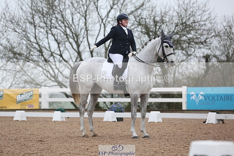 240217A-100730-00935 - 179-Sophie.Gregory-Lady.Lucydale