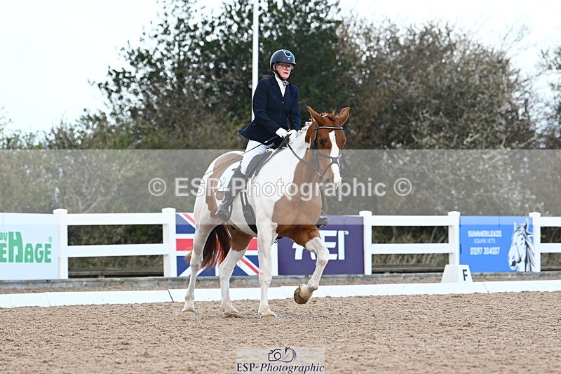 240323A-110855-02526 - DR Novice 24