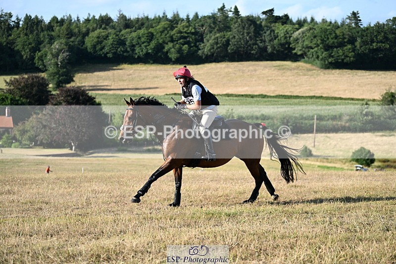 250803A-182057-18676 - R-825-Helen.Buckland-LIVERMORES.MIDNIGHT.DIAMOND