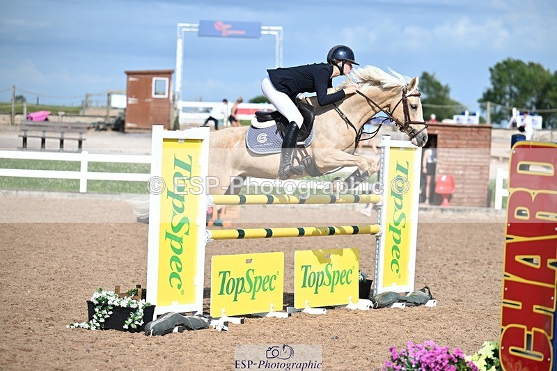 260627-173108-05766 - Cls 27 Foxhunter and 1.10m