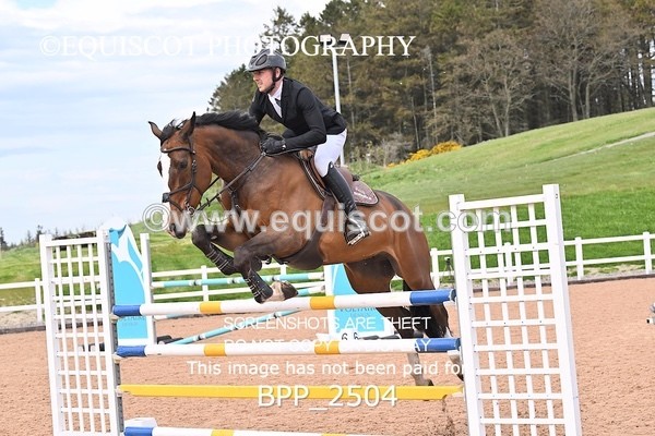 BPP_2504 - CLASS 7 - FRI - Senior Foxhunter/1.20m Open