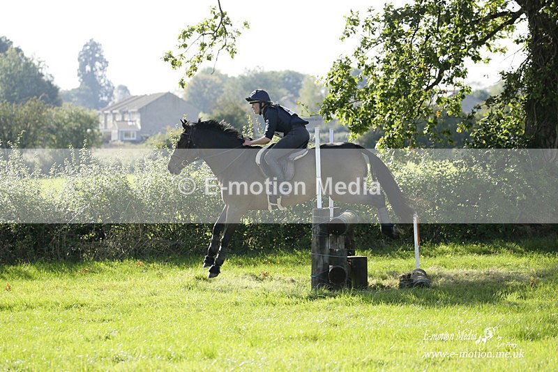  WWHT 171021 3590 - Intermediate Pairs (0.90m)  17/10/21