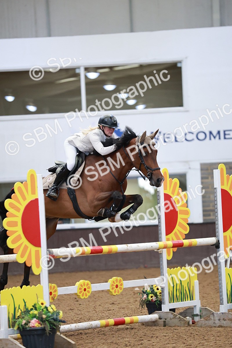 SBM_003821 - Class 11 - Senior Newcomers - 1.10m