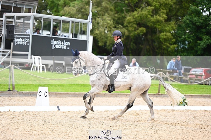 240524-173559-11072 - 553-GOLDLOOK-Katie_Bleloch