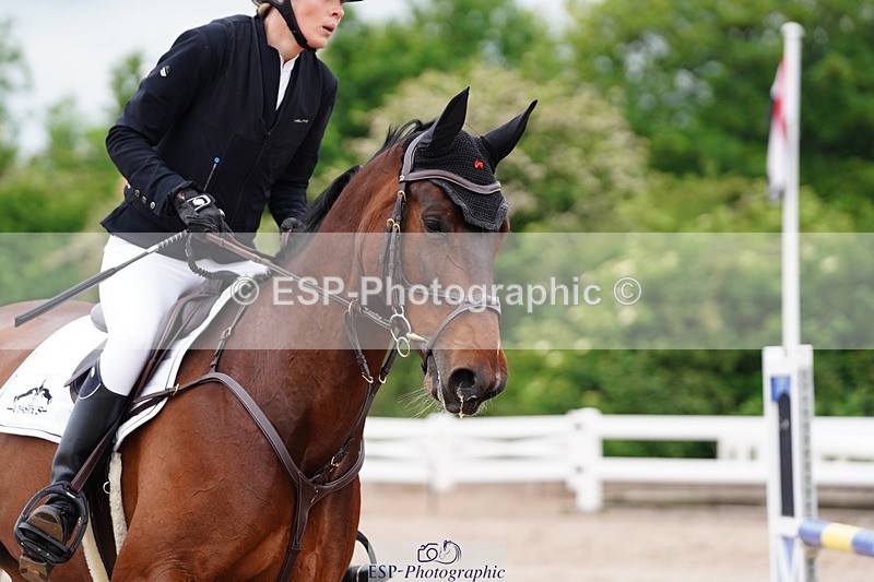 250524-112336-06384 - Cls 21 A&B Snr Disco & 1.00m Open