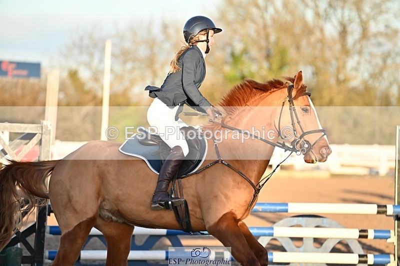 241208-085634-01476 - Cls 15 90cm Open