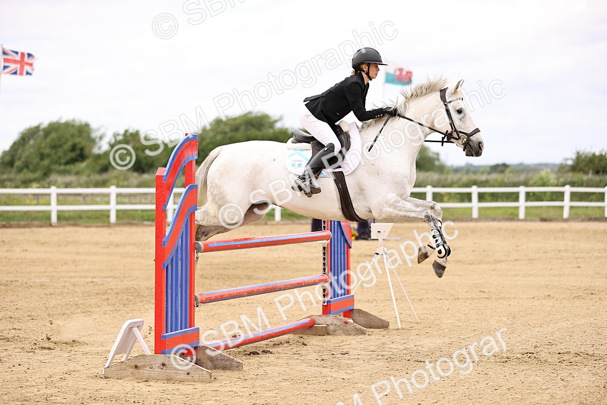 SBM_000397 - Class 4 - 1m showjumping