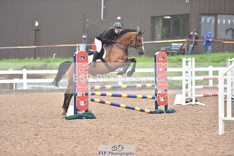 230805A-104456-00599 - Cls 5 Snr British Novice & 90cm Open