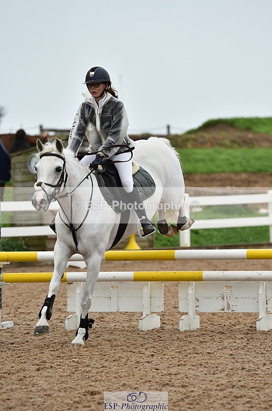 220829A-172956-00446 - 80cm Classes 5a 5b & 6