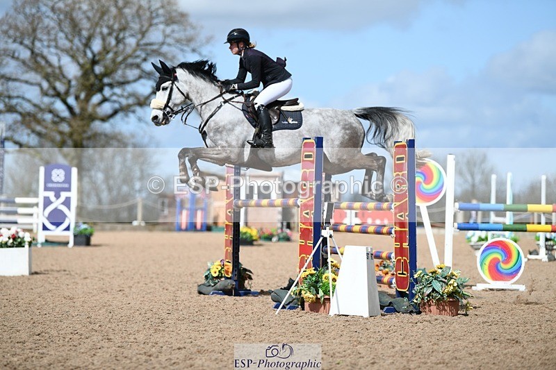 250328-111920-00731 - Cls 2 Snr Newcomers