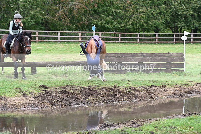 WJ6_5881 - Time at Photographer 12:31 to 12:40