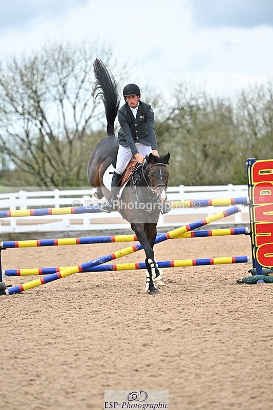 240501A-144623-01143 - Cls 8 Snr Foxhunter and 1.20m Open