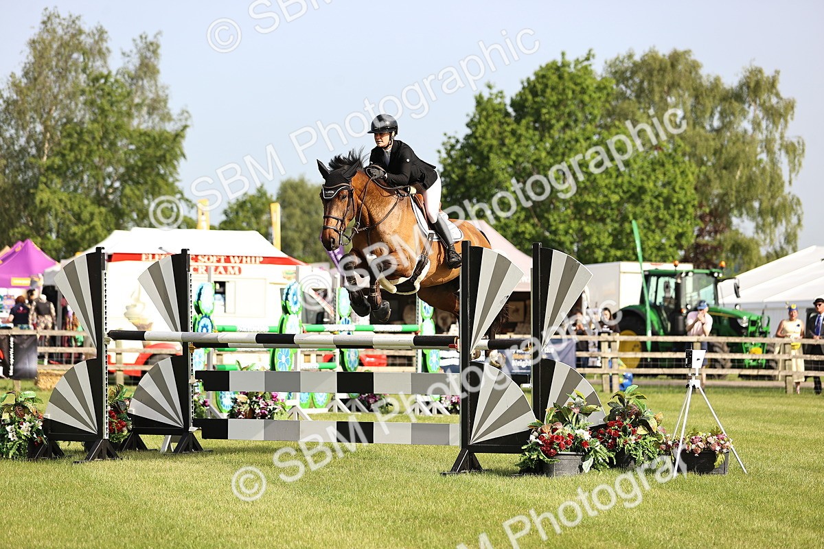 SBM_01185 - Class 200 - Martin Grant Homes Welcome Stakes 1.25m Open