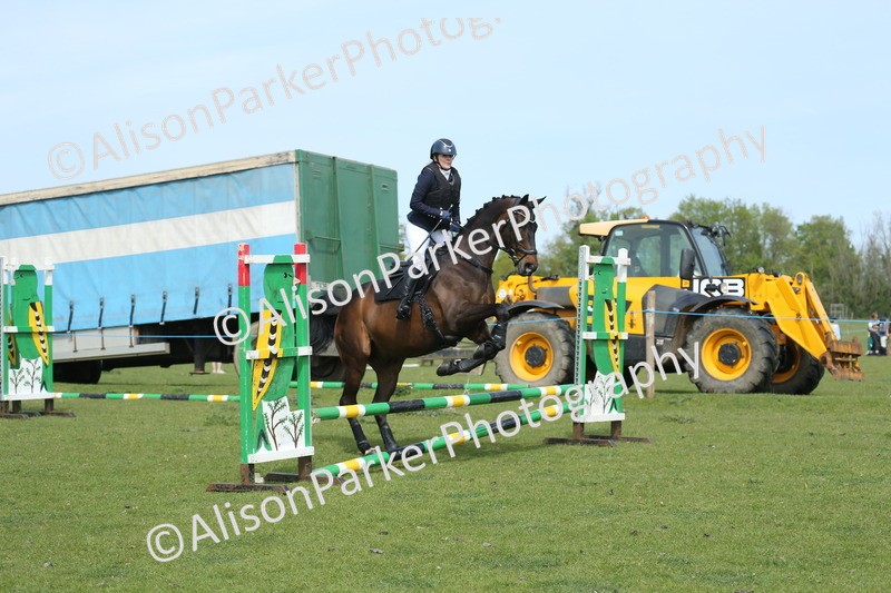 20260426-1713 - Class 14 - Novice 60cm
