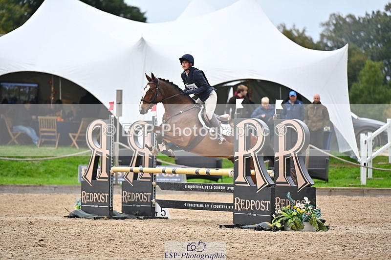 251026A-143817-25195 - G-569-Hannah.Lewis