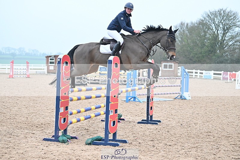 240113A-132542-02188 - Cls 12 Newcomers and 1.10m Open